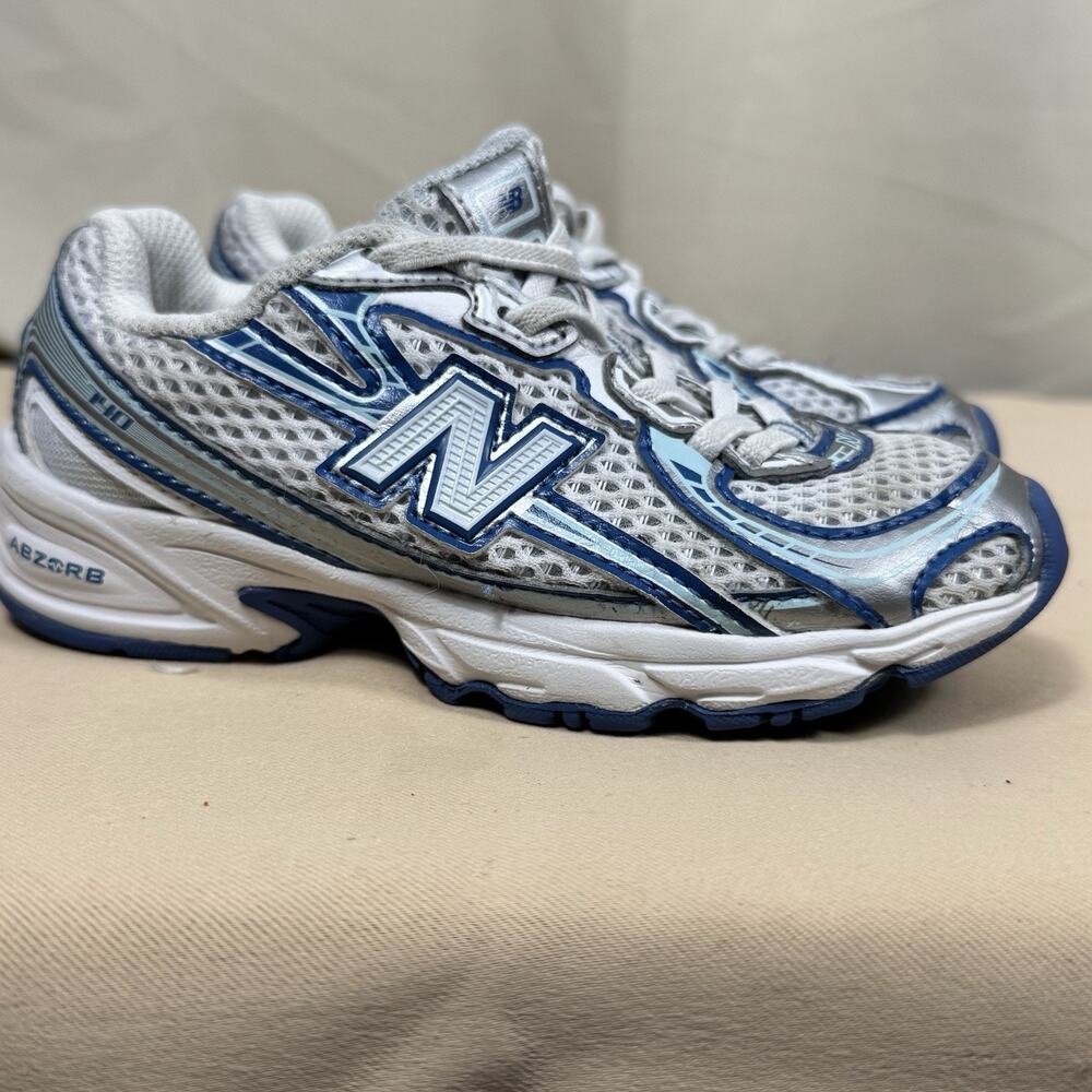 New Balance 740 Blue Silver Running Shoes Athletic Slip On Sneakers Boys Sz 11